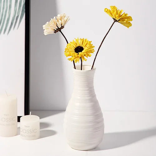 1pc Nordic Plastic Vase Simple Small Fresh Flower Pot Storage Bottle