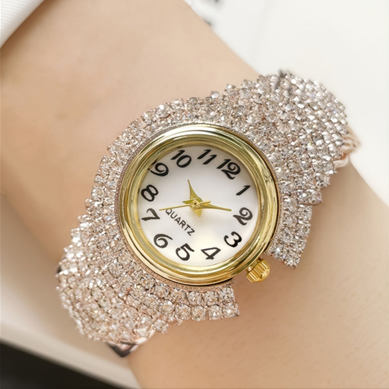 Women Girls Elegant Crystal Bangle Bracelet Round Dial Analog Quartz