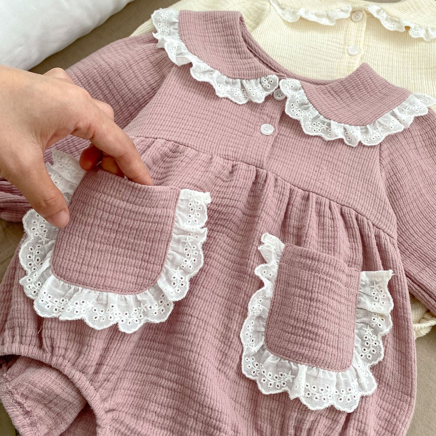 Spring Arrival Baby Girls Long Sleeves Peter Pan Collar Pocketed